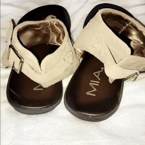MIA sandals